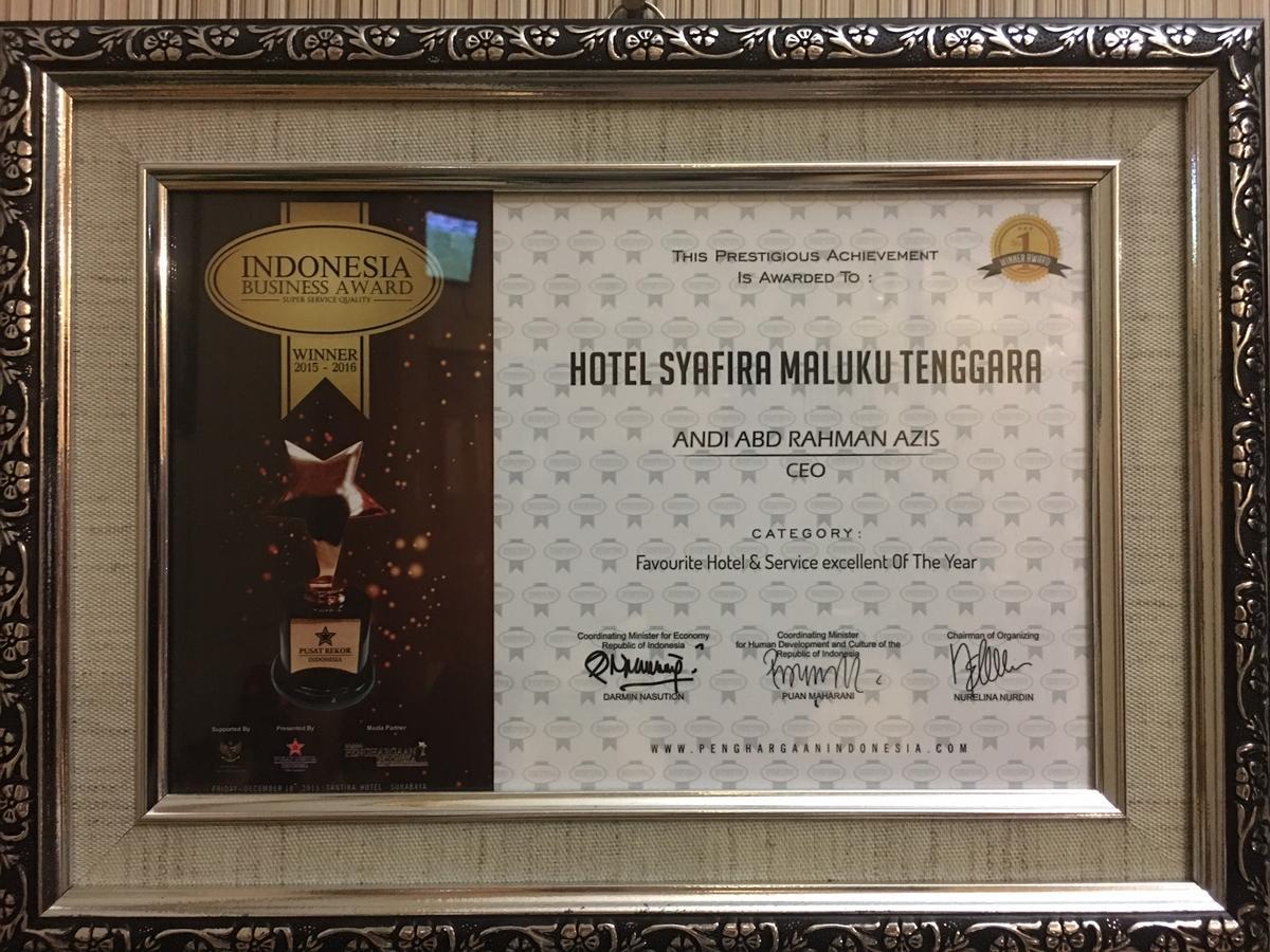 Syafira Hotel Langgur Εξωτερικό φωτογραφία
